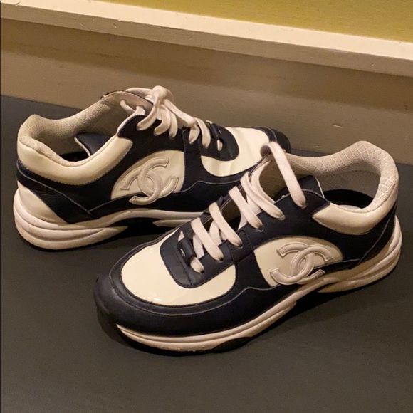 Chanel sneakers - Picture 2 of 8